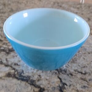 Vintage Pyrex Primary Blue 401 Great Condition!